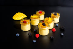 Vanillepudding mit Maulbeeren | 10 Stück