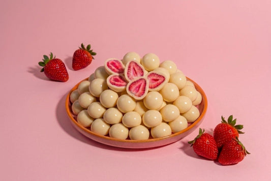 Gefriergetrocknete Erdbeeren mit weißer Schokolade 200g
