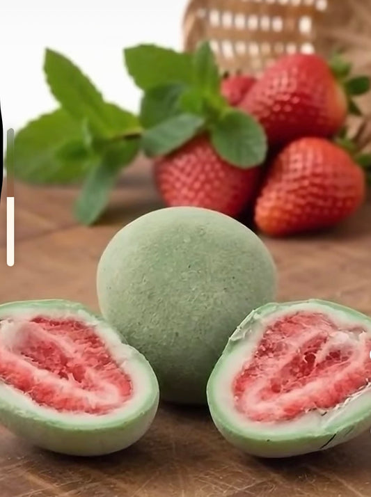 Gefriergetrocknete Erdbeeren Matcha & weiße Schokolade 200g